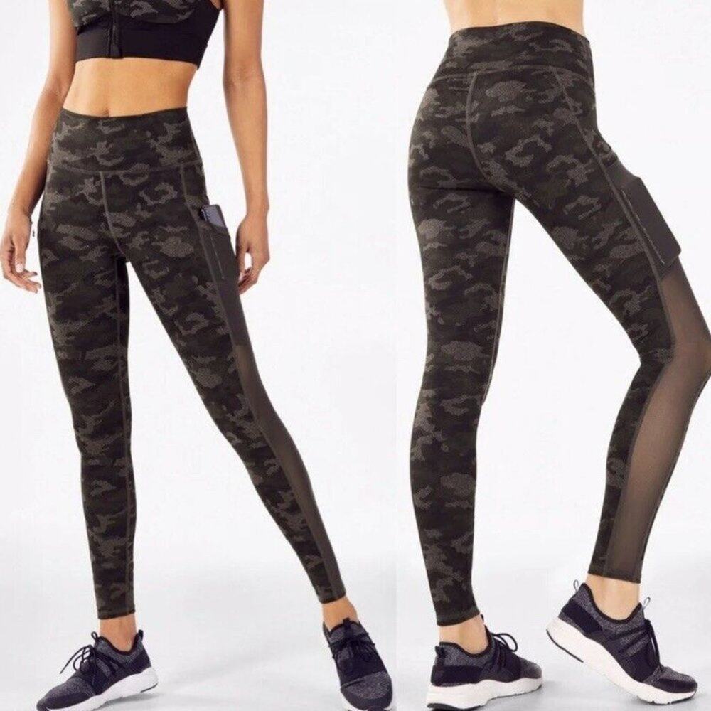 Fabletics On-The-Go Legging Charcoal Camo Mesh Sides Pockets
